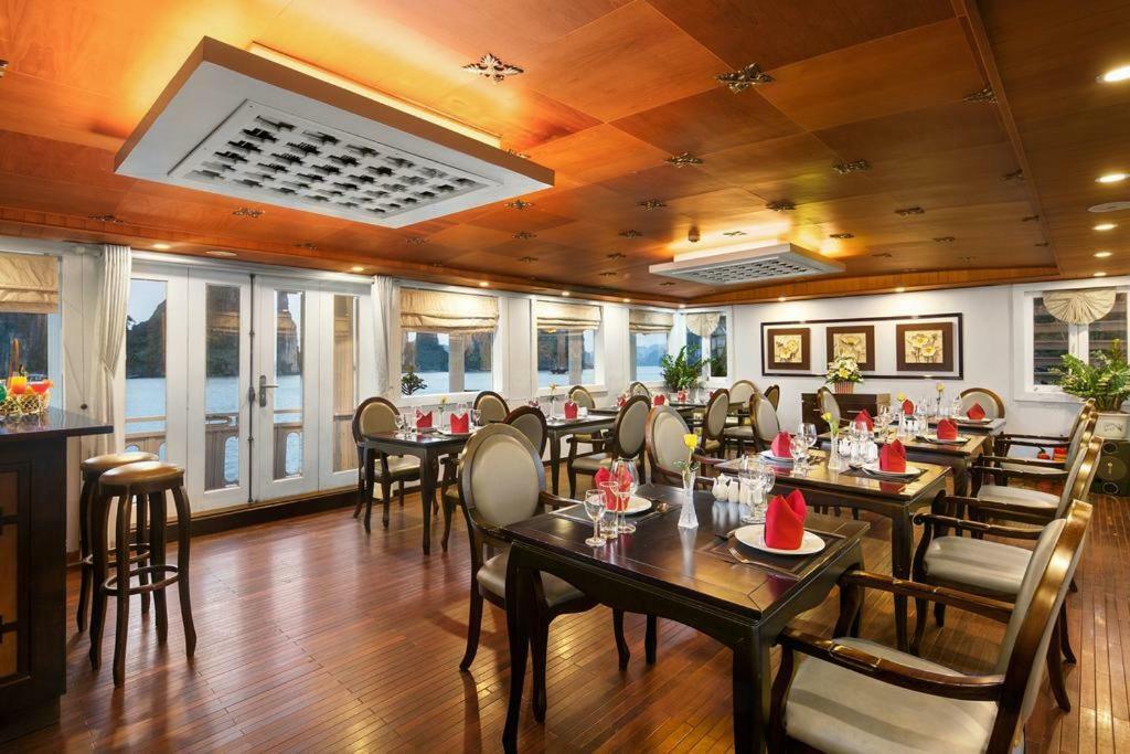 Hotel Halong Majestic Legend Cruise Hạ Long Exterior foto